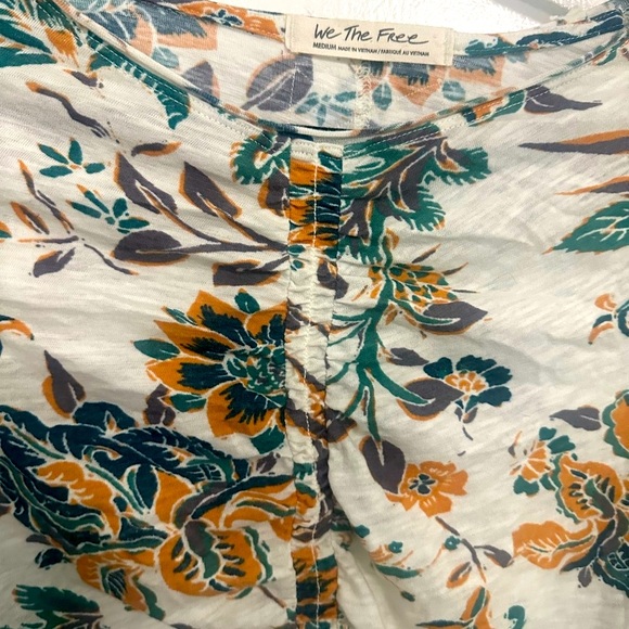 Floral Long Sleeve Top - Multicolor - Picture 2 of 3